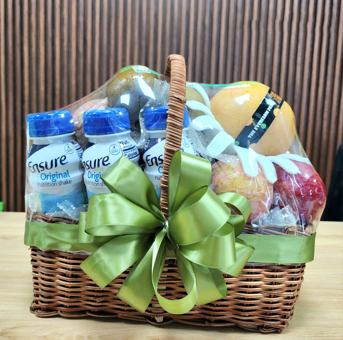 Đi thăm bệnh người già nên mua gì để thể hiện sự kính trọng?